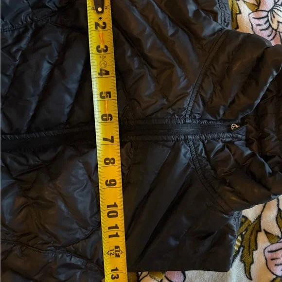 Lululemon Ride On Quilted vest - Picture 9 of 10